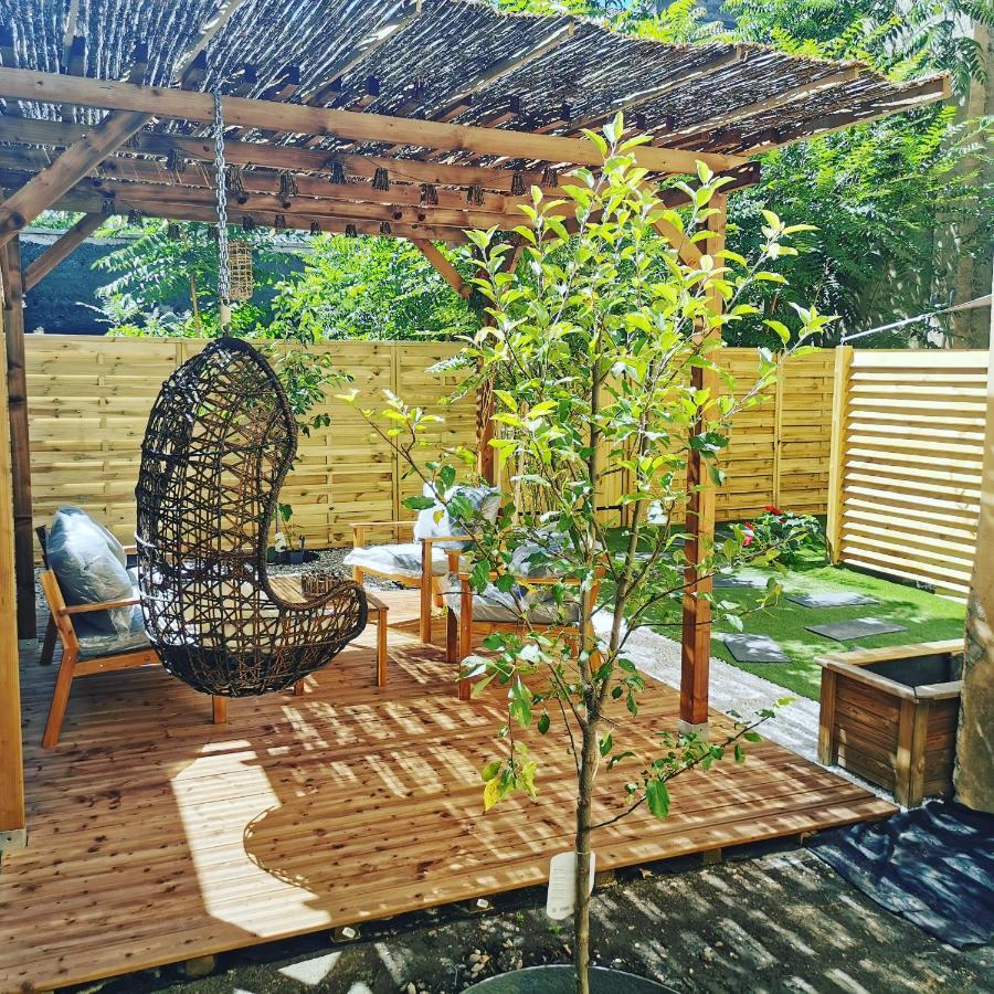Lyon Superbe Jacuzzi Vue Sur Jardin Villeurbanne Exterior foto