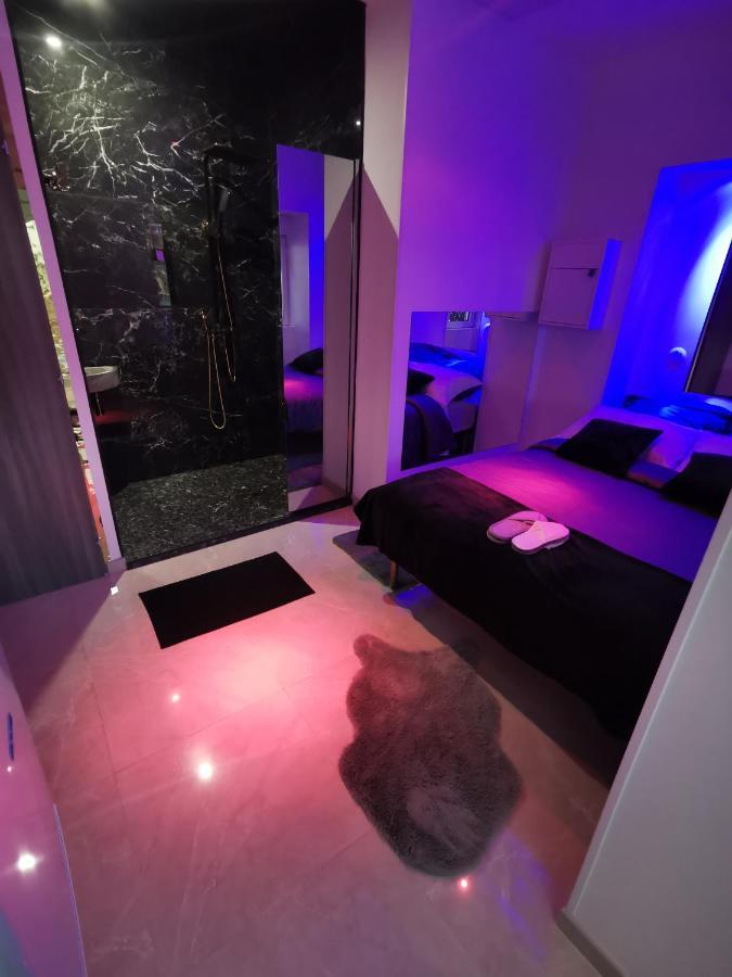 Lyon Superbe Jacuzzi Vue Sur Jardin Villeurbanne Exterior foto