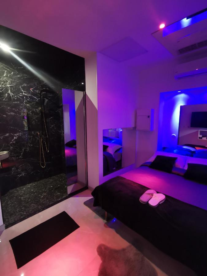 Lyon Superbe Jacuzzi Vue Sur Jardin Villeurbanne Exterior foto